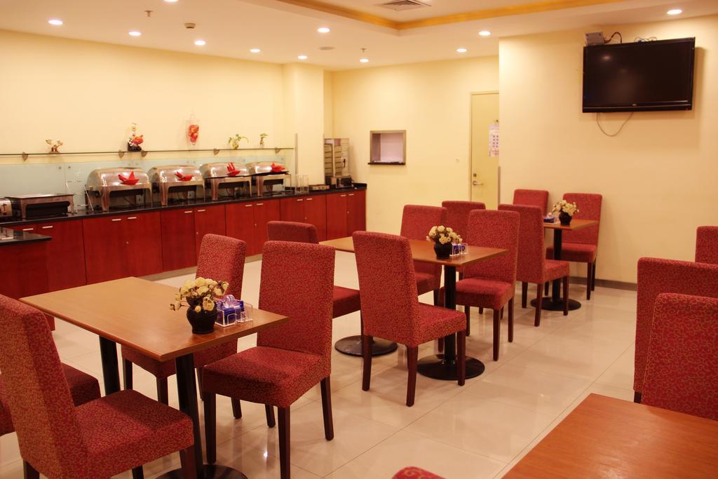 Hanting Express Jinzhou Luoyang Road Central Avenue Esterno foto